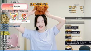 Tina_